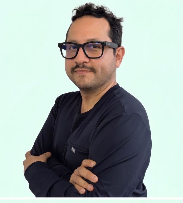 Dr. Carlos Iván Gómez Pizarro