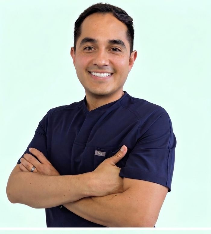 Dr. Jesús Salas Serrano